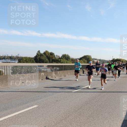 03.10.2025 - Köhlbrandbrückenlauf Yannick Fuchs http://msf.ph/oto/9176701 03.10.2025 11:14:50 Position 3  meine-sportfotos.de