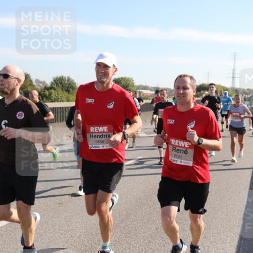 03.10.2025 - Köhlbrandbrückenlauf Yannick Fuchs http://msf.ph/oto/9176744 03.10.2025 11:14:56 Position 3 15, 6655, 6081 meine-sportfotos.de