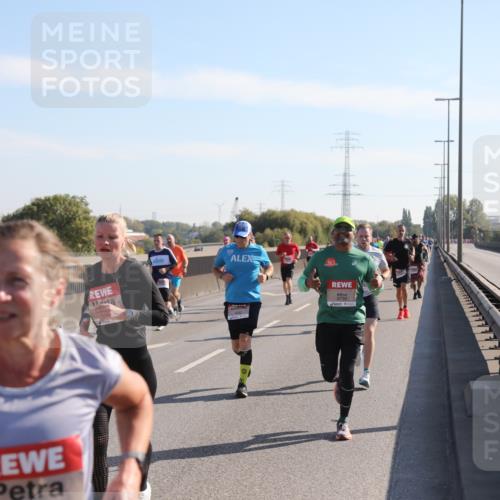 03.10.2025 - Köhlbrandbrückenlauf Yannick Fuchs http://msf.ph/oto/9176759 03.10.2025 11:14:59 Position 3 9815, 6739 meine-sportfotos.de