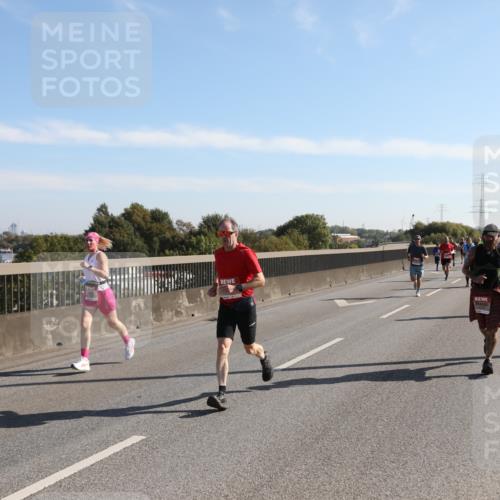 03.10.2025 - Köhlbrandbrückenlauf Yannick Fuchs http://msf.ph/oto/9176807 03.10.2025 11:15:05 Position 3  meine-sportfotos.de