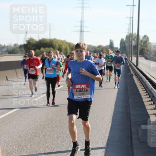03.10.2025 - Köhlbrandbrückenlauf Yannick Fuchs http://msf.ph/oto/9176813 03.10.2025 11:15:07 Position 3 4140 meine-sportfotos.de