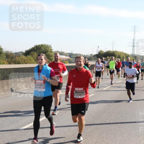 03.10.2025 - Köhlbrandbrückenlauf Yannick Fuchs http://msf.ph/oto/9176832 03.10.2025 11:15:10 Position 3 6341, 6706 meine-sportfotos.de