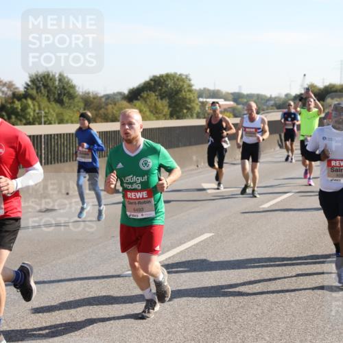 03.10.2025 - Köhlbrandbrückenlauf Yannick Fuchs http://msf.ph/oto/9176854 03.10.2025 11:15:12 Position 3 4113, 6493, 6091, 4271 meine-sportfotos.de