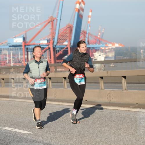 03.10.2025 - Köhlbrandbrückenlauf Yannick Fuchs http://msf.ph/oto/9176874 03.10.2025 08:47:27 Position 2 2687 meine-sportfotos.de