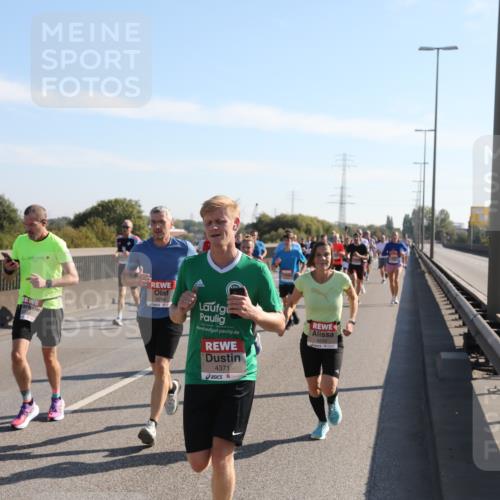 03.10.2025 - Köhlbrandbrückenlauf Yannick Fuchs http://msf.ph/oto/9176875 03.10.2025 11:15:15 Position 3 4284, 4371 meine-sportfotos.de