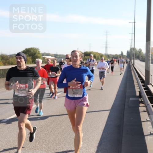 03.10.2025 - Köhlbrandbrückenlauf Yannick Fuchs http://msf.ph/oto/9176941 03.10.2025 11:15:20 Position 3 5810, 4203 meine-sportfotos.de