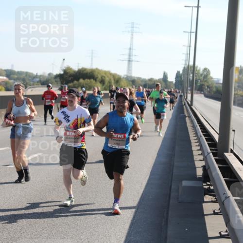 03.10.2025 - Köhlbrandbrückenlauf Yannick Fuchs http://msf.ph/oto/9176958 03.10.2025 11:15:43 Position 3 4263, 4165 meine-sportfotos.de