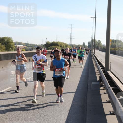 03.10.2025 - Köhlbrandbrückenlauf Yannick Fuchs http://msf.ph/oto/9176961 03.10.2025 11:15:44 Position 3 4165 meine-sportfotos.de