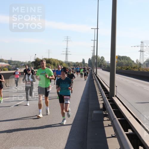 03.10.2025 - Köhlbrandbrückenlauf Yannick Fuchs http://msf.ph/oto/9176968 03.10.2025 11:15:48 Position 3  meine-sportfotos.de