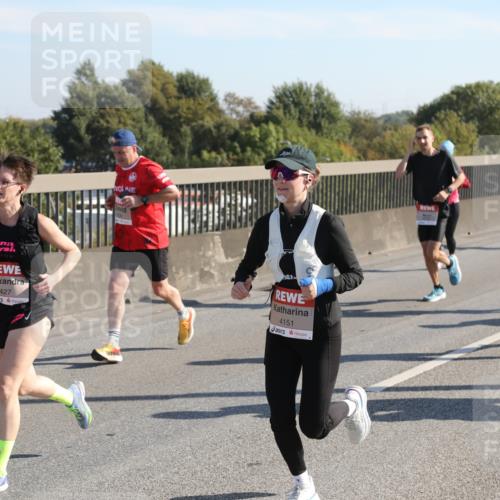 03.10.2025 - Köhlbrandbrückenlauf Yannick Fuchs http://msf.ph/oto/9176992 03.10.2025 11:15:51 Position 3 6427, 4151, 6315 meine-sportfotos.de