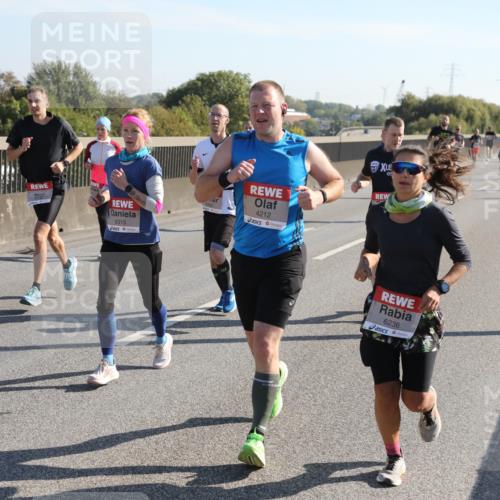03.10.2025 - Köhlbrandbrückenlauf Yannick Fuchs http://msf.ph/oto/9176999 03.10.2025 11:15:52 Position 3 6315, 4212, 0, 6236 meine-sportfotos.de
