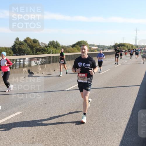 03.10.2025 - Köhlbrandbrückenlauf Yannick Fuchs http://msf.ph/oto/9177014 03.10.2025 11:15:53 Position 3 4158, 50 meine-sportfotos.de