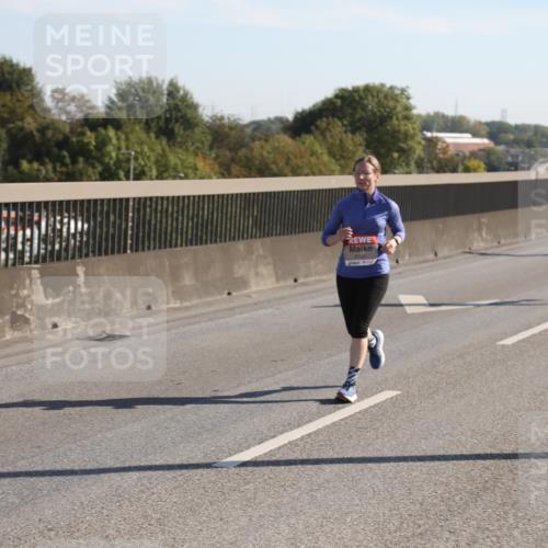 03.10.2025 - Köhlbrandbrückenlauf Yannick Fuchs http://msf.ph/oto/9177028 03.10.2025 11:15:55 Position 3 6822, 4168 meine-sportfotos.de