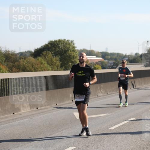 03.10.2025 - Köhlbrandbrückenlauf Yannick Fuchs http://msf.ph/oto/9177050 03.10.2025 11:15:57 Position 3 4254 meine-sportfotos.de