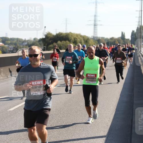 03.10.2025 - Köhlbrandbrückenlauf Yannick Fuchs http://msf.ph/oto/9177072 03.10.2025 11:15:59 Position 3 4081, 4127 meine-sportfotos.de