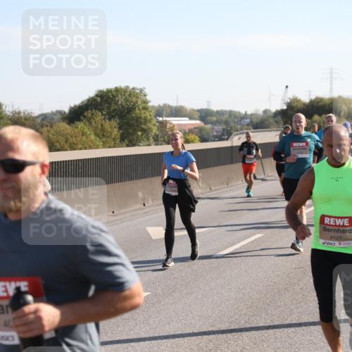 03.10.2025 - Köhlbrandbrückenlauf Yannick Fuchs http://msf.ph/oto/9177080 03.10.2025 11:16:00 Position 3 4195, 4127 meine-sportfotos.de