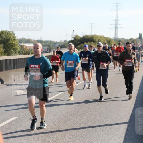 03.10.2025 - Köhlbrandbrückenlauf Yannick Fuchs http://msf.ph/oto/9177096 03.10.2025 11:16:02 Position 3 4122, 4266 meine-sportfotos.de