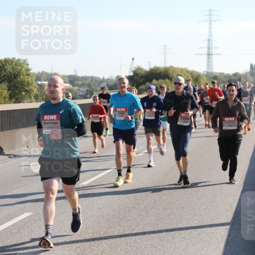 03.10.2025 - Köhlbrandbrückenlauf Yannick Fuchs http://msf.ph/oto/9177099 03.10.2025 11:16:02 Position 3 4122, 4444 meine-sportfotos.de