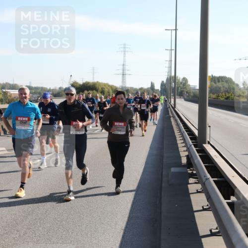 03.10.2025 - Köhlbrandbrückenlauf Yannick Fuchs http://msf.ph/oto/9177116 03.10.2025 11:16:03 Position 3  meine-sportfotos.de