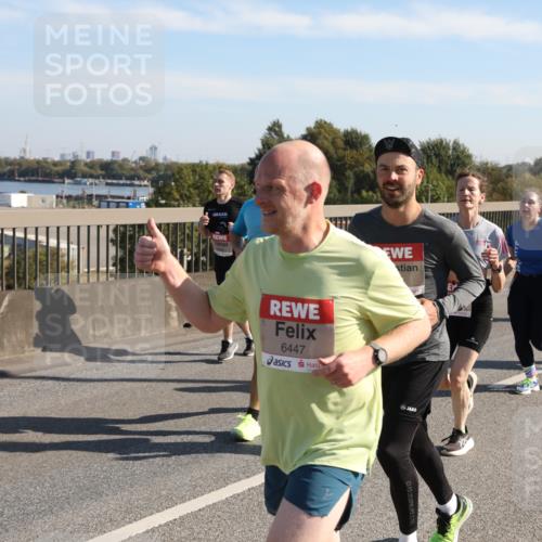 03.10.2025 - Köhlbrandbrückenlauf Yannick Fuchs http://msf.ph/oto/9177222 03.10.2025 11:16:19 Position 3 6447 meine-sportfotos.de