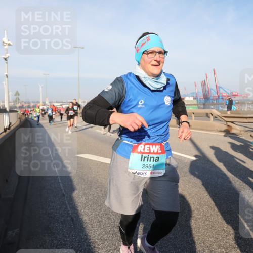 03.10.2025 - Köhlbrandbrückenlauf Yannick Fuchs http://msf.ph/oto/9177223 03.10.2025 08:48:11 Position 2 2954 meine-sportfotos.de