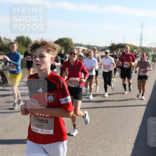 03.10.2025 - Köhlbrandbrückenlauf Yannick Fuchs http://msf.ph/oto/9177260 03.10.2025 11:16:22 Position 3 4337 meine-sportfotos.de