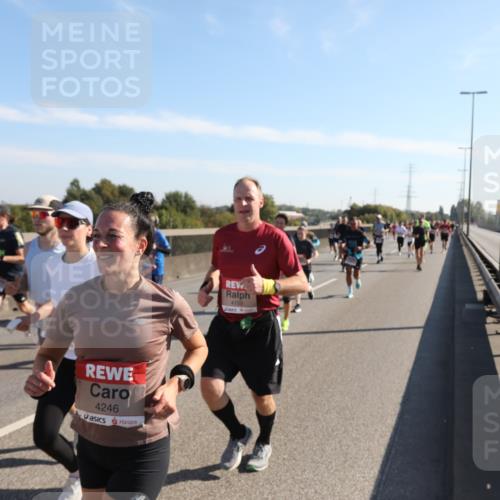 03.10.2025 - Köhlbrandbrückenlauf Yannick Fuchs http://msf.ph/oto/9177297 03.10.2025 11:16:25 Position 3 4246, 4159 meine-sportfotos.de