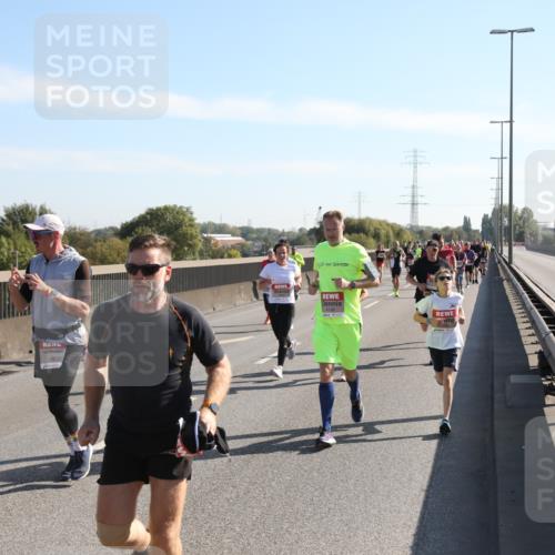 03.10.2025 - Köhlbrandbrückenlauf Yannick Fuchs http://msf.ph/oto/9177377 03.10.2025 11:16:30 Position 3 4138 meine-sportfotos.de
