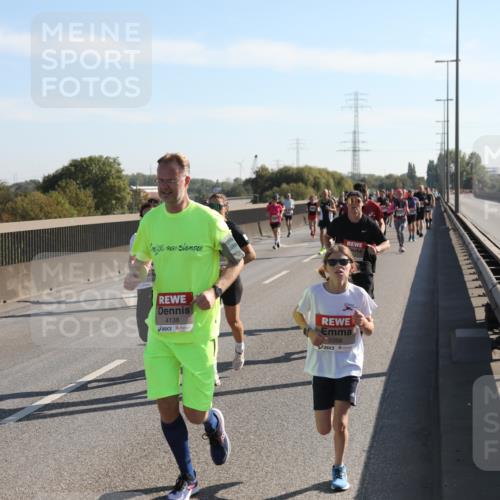 03.10.2025 - Köhlbrandbrückenlauf Yannick Fuchs http://msf.ph/oto/9177383 03.10.2025 11:16:31 Position 3 4138, 5098 meine-sportfotos.de