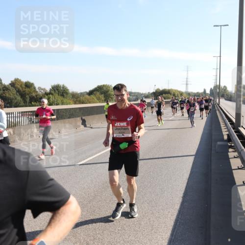03.10.2025 - Köhlbrandbrückenlauf Yannick Fuchs http://msf.ph/oto/9177412 03.10.2025 11:16:34 Position 3 4334 meine-sportfotos.de