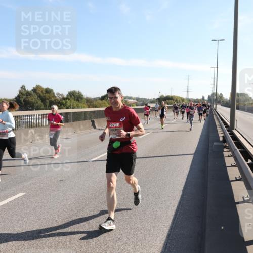 03.10.2025 - Köhlbrandbrückenlauf Yannick Fuchs http://msf.ph/oto/9177416 03.10.2025 11:16:34 Position 3  meine-sportfotos.de