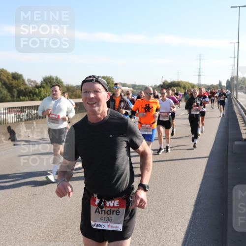 03.10.2025 - Köhlbrandbrückenlauf Yannick Fuchs http://msf.ph/oto/9177512 03.10.2025 11:16:45 Position 3 4135 meine-sportfotos.de