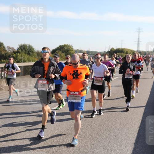 03.10.2025 - Köhlbrandbrückenlauf Yannick Fuchs http://msf.ph/oto/9177518 03.10.2025 11:16:45 Position 3 4856, 5951, 5952, 6089 meine-sportfotos.de
