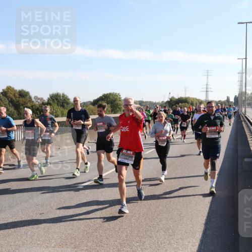 03.10.2025 - Köhlbrandbrückenlauf Yannick Fuchs http://msf.ph/oto/9177570 03.10.2025 11:16:50 Position 3 4496 meine-sportfotos.de