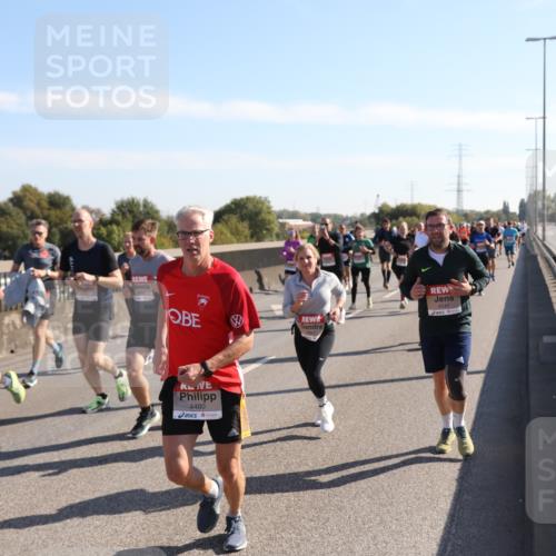 03.10.2025 - Köhlbrandbrückenlauf Yannick Fuchs http://msf.ph/oto/9177579 03.10.2025 11:16:51 Position 3 4147, 4480 meine-sportfotos.de