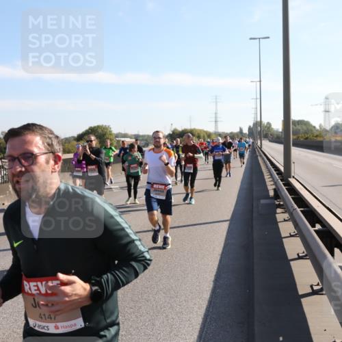 03.10.2025 - Köhlbrandbrückenlauf Yannick Fuchs http://msf.ph/oto/9177595 03.10.2025 11:16:52 Position 3 4147 meine-sportfotos.de