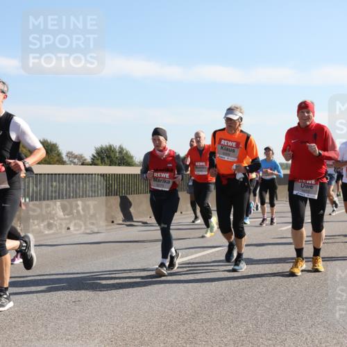 03.10.2025 - Köhlbrandbrückenlauf Yannick Fuchs http://msf.ph/oto/9177698 03.10.2025 11:17:01 Position 3 6269, 6272, 4737, 6273 meine-sportfotos.de