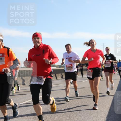 03.10.2025 - Köhlbrandbrückenlauf Yannick Fuchs http://msf.ph/oto/9177713 03.10.2025 11:17:02 Position 3 6269, 6272, 4213, 6750 meine-sportfotos.de
