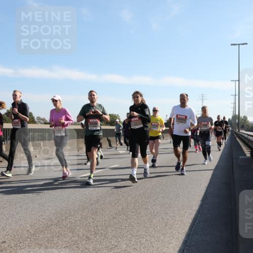 03.10.2025 - Köhlbrandbrückenlauf Yannick Fuchs http://msf.ph/oto/9177804 03.10.2025 11:17:09 Position 3  meine-sportfotos.de