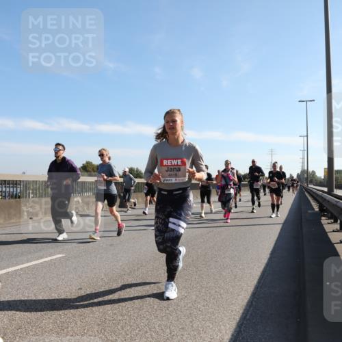 03.10.2025 - Köhlbrandbrückenlauf Yannick Fuchs http://msf.ph/oto/9177857 03.10.2025 11:17:12 Position 3 1635, 4619 meine-sportfotos.de