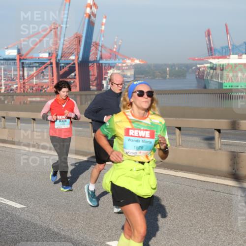 03.10.2025 - Köhlbrandbrückenlauf Yannick Fuchs http://msf.ph/oto/9177885 03.10.2025 08:49:18 Position 2 1480, 1879 meine-sportfotos.de