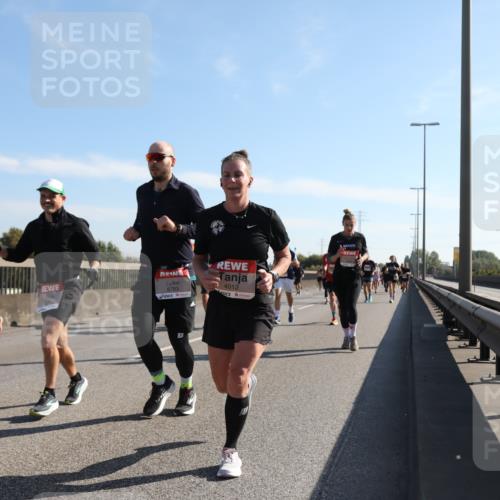 03.10.2025 - Köhlbrandbrückenlauf Yannick Fuchs http://msf.ph/oto/9177908 03.10.2025 11:17:14 Position 3 6783, 4012 meine-sportfotos.de