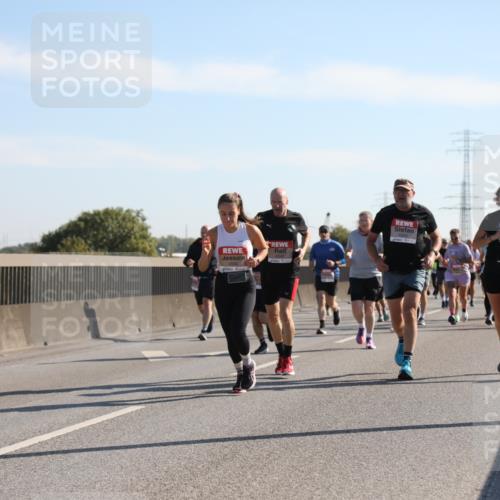 03.10.2025 - Köhlbrandbrückenlauf Yannick Fuchs http://msf.ph/oto/9177958 03.10.2025 11:17:18 Position 3 4564 meine-sportfotos.de