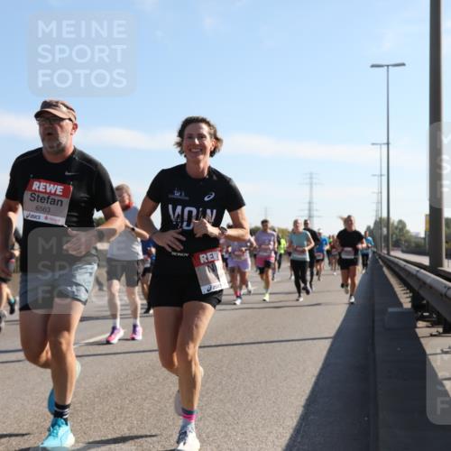 03.10.2025 - Köhlbrandbrückenlauf Yannick Fuchs http://msf.ph/oto/9178014 03.10.2025 11:17:21 Position 3 6563 meine-sportfotos.de