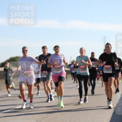 03.10.2025 - Köhlbrandbrückenlauf Yannick Fuchs http://msf.ph/oto/9178042 03.10.2025 11:17:23 Position 3 415319 meine-sportfotos.de