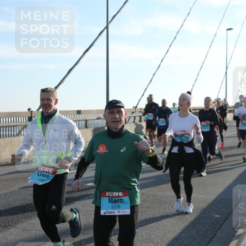03.10.2025 - Köhlbrandbrückenlauf Yannick Fuchs http://msf.ph/oto/9178067 03.10.2025 08:30:11 Position 1 1367, 3238 meine-sportfotos.de