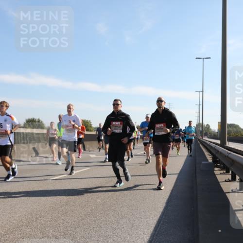 03.10.2025 - Köhlbrandbrückenlauf Yannick Fuchs http://msf.ph/oto/9178091 03.10.2025 11:17:26 Position 3  meine-sportfotos.de