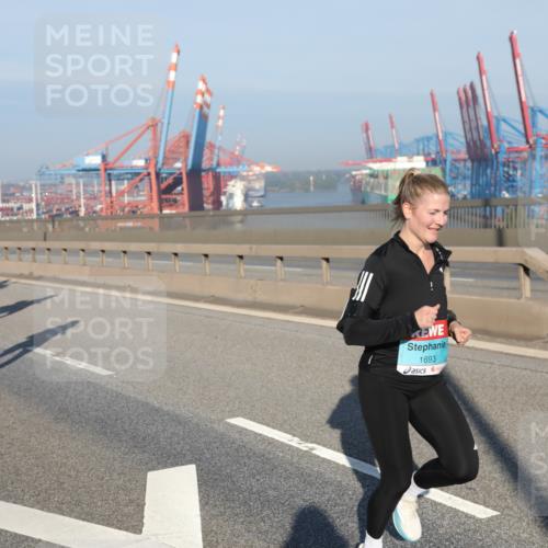 03.10.2025 - Köhlbrandbrückenlauf Yannick Fuchs http://msf.ph/oto/9178094 03.10.2025 08:49:38 Position 2 1693 meine-sportfotos.de