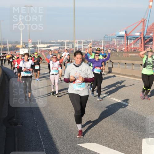 03.10.2025 - Köhlbrandbrückenlauf Yannick Fuchs http://msf.ph/oto/9178162 03.10.2025 08:49:43 Position 2 1719 meine-sportfotos.de