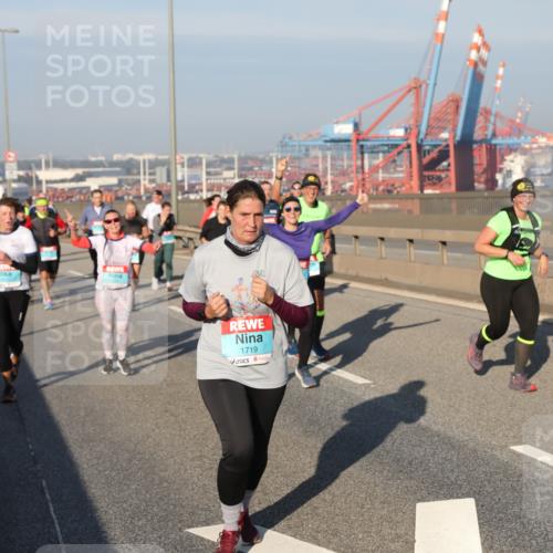 03.10.2025 - Köhlbrandbrückenlauf Yannick Fuchs http://msf.ph/oto/9178171 03.10.2025 08:49:43 Position 2 1719 meine-sportfotos.de